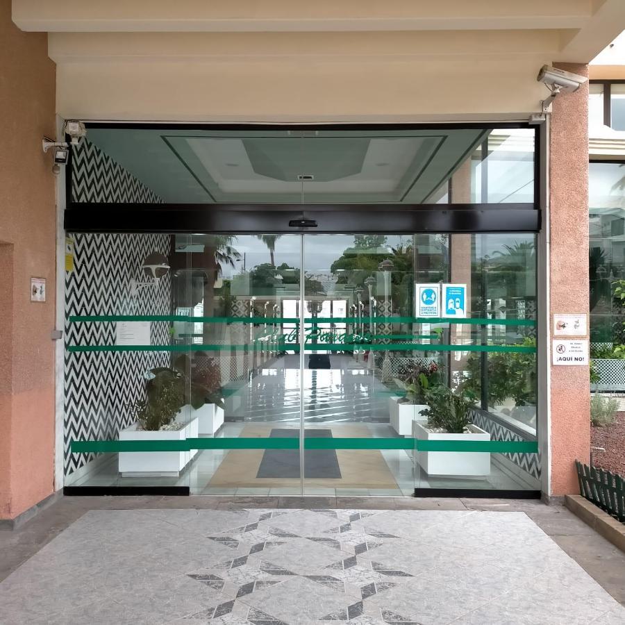 Paradise Beach Apartment, With Wifi And Stunning Sea Views أذيخي المظهر الخارجي الصورة